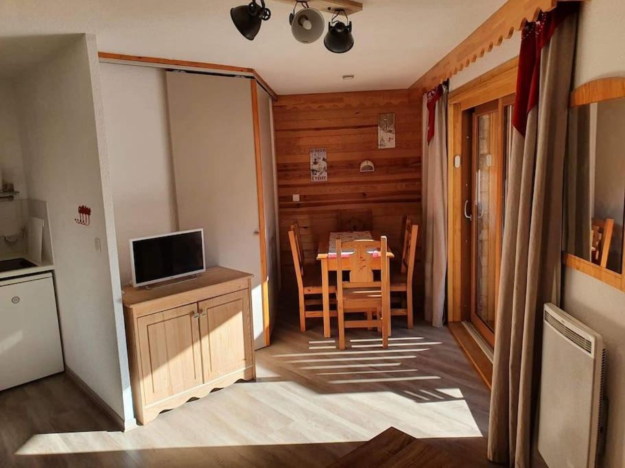 Spacieux Appartement 37M2-T3-Rdc-6 Personnes-100M Remontees Валмение Екстериор снимка